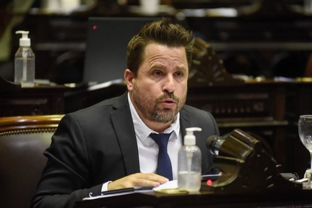 Martín Tetaz: "Habría más de 130 votos en contra de una ley que quiera callar al periodismo"