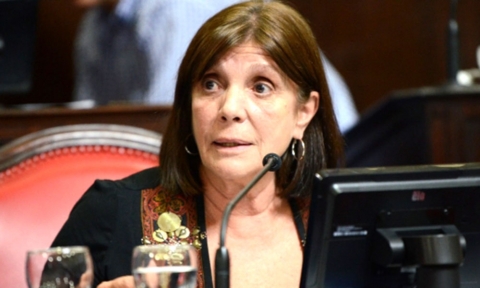 Teresa Garcìa: "Creemos que los primeros días de enero empezamos a vacunar"