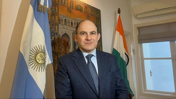 Mariano Caucino, embajador argentino en la India y concurrente en Nepal, dialogó con Nelson Castro en Vamos Rivadavia.