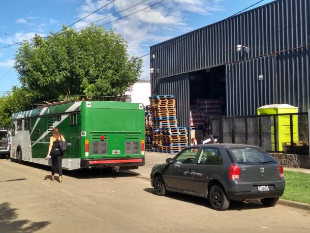"El allanamiento a Camioneros y el llanto del empresario PYME que fue el principio del fin del miedo"