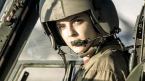 Carolina Estefanía Escobar: “Volar un helicóptero tiene mas complicaciones que volar un avión”