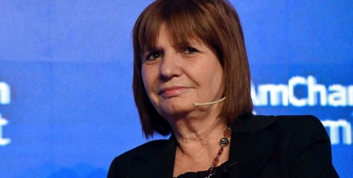 Patricia Bullrich: &quot;Necesitamos proteger el bolsillo de la gente con un régimen bi-monetario&quot;