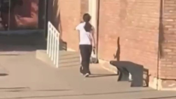 "Es incre&iacute;ble c&oacute;mo manipulaba el arma": la fuerte confesi&oacute;n de la madre de una compa&ntilde;era de la adolescente atrincherada en una escuela de Mendoza