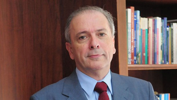 Daniel Montamat: "Los subsidios sociales en las tarifas se financian con emisión inflacionaria"