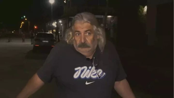 Charly, el Sheriff de José C Paz, anda armado por la calle cuidando a los vecinos: “Yo nací con la Magnum en la cintura”