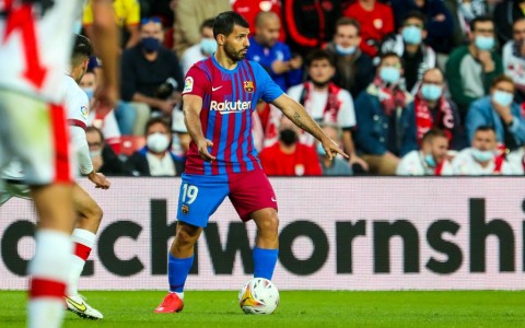 El mensaje de Sergio Agüero tras los rumores de su posible retiro: "Siempre en positivo"