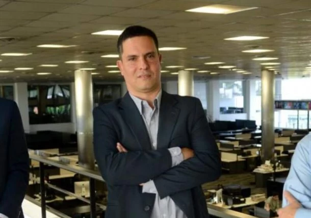 Christian Buteler: "Por medidas del gobierno no hay nada que indique que va a parar la suba del dólar"