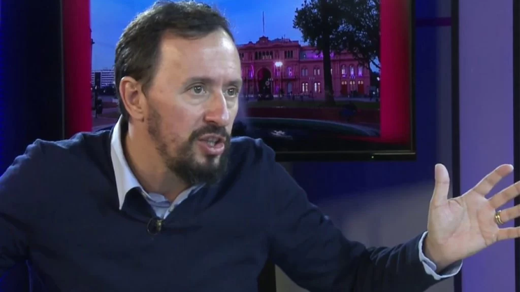 Facundo Nejamkis: “Milei no es anti kirchnerista, sino anti política”
