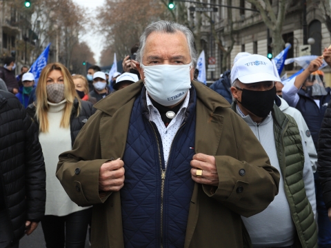 Barrionuevo: "Si siguen manipulando a la gente se puede venir el que se vayan todos"