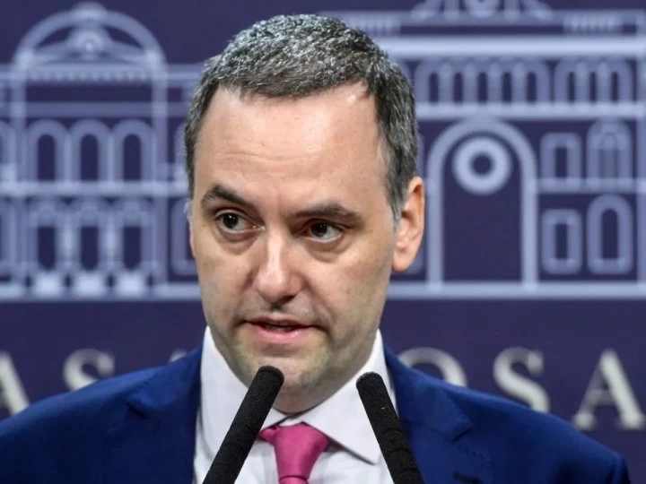 Manuel Adorni: &quot;Gran parte de la Argentina entiende que de esto no se sale cortando calles o atacando al sector privado&quot;
