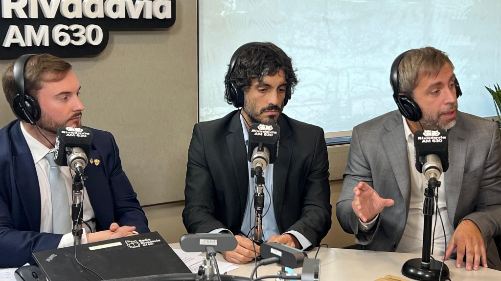 El equipo de economía de Luis Caputo: “Vamos a un régimen con un respaldo de dólares nunca antes visto”