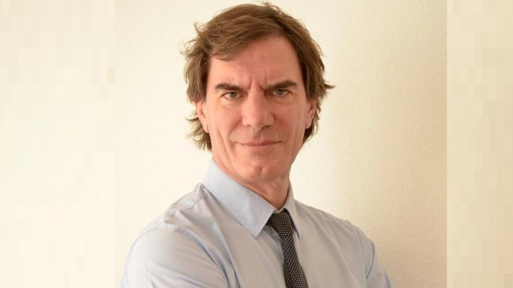 La columna de Darío Lopérfido: &quot;Los ciudadanos viven presos hace años de empresarios ricos que ganan sin competencia&quot;