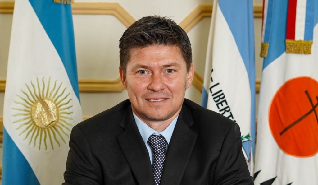 Lisandro Almirón: "El kirchnerismo siempre pone palos en la rueda"