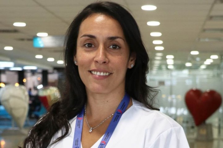 La sobrina nieta de Favaloro: &quot;Cuando supo que iba a ser médica me regaló un corazón que enseña la técnica del Bypass&quot;