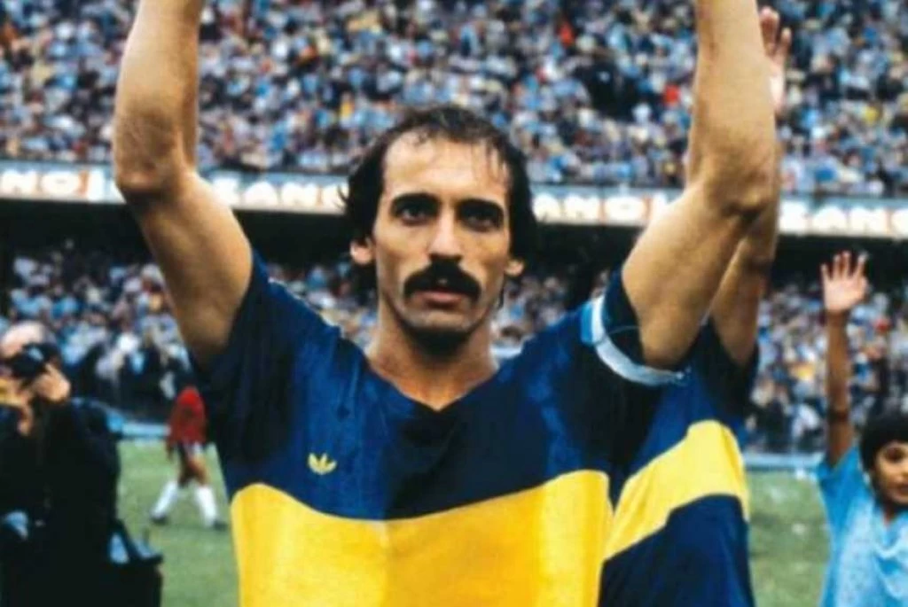 Vicente 'Tano' Pernía: "Me pareció muy bueno que Battaglia haya tenido la personalidad para decir 'me quedo'"