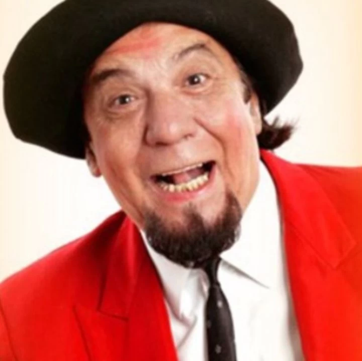 Jorge Corona: &quot;Tomaba alcohol para poder actuar y sacarme la timidez&quot;