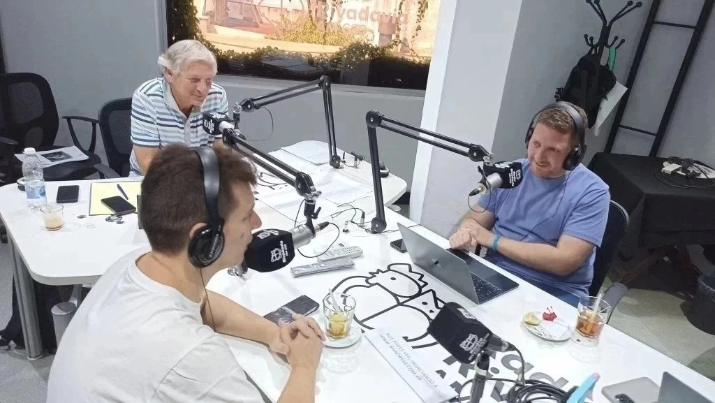 El humor de Tarico: Kovadloff y Polémica en el bar