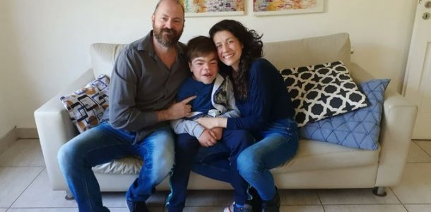 Padre del colegio que expulsó a alumnos con discapacidad: "Nos dijeron que ninguna empresa emplearía a mi hijo"