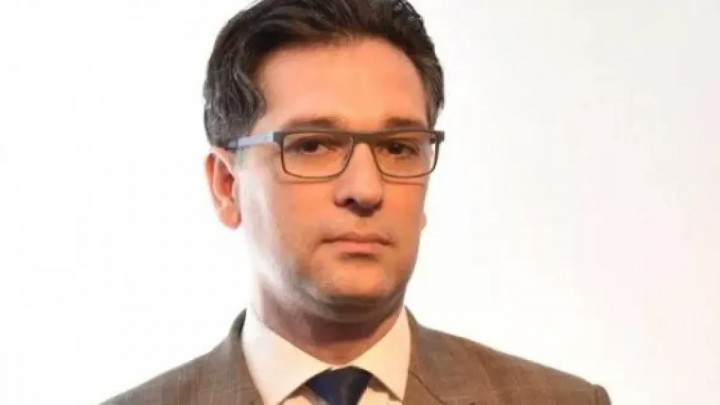 Adrián Troccoli: “Volnovich no tiene ninguna preparación específica para ser directora del PAMI, por eso es interventora”