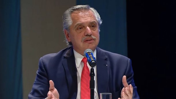 Alberto Fernández: "Démosle una oportunidad a la paz como Lennon"
