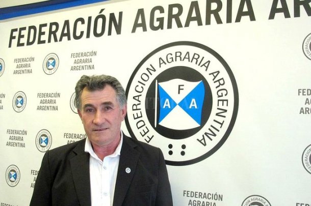 Carlos Achetoni: "Esto parece una casa de juegos, no un país"