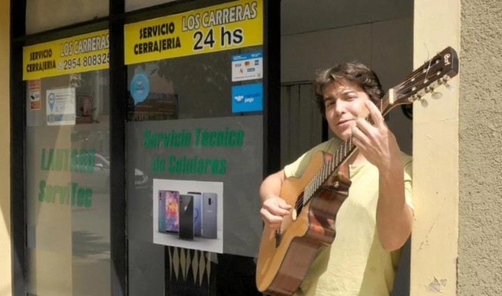 La historia de Lautaro Carreras, el cerrajero cantor