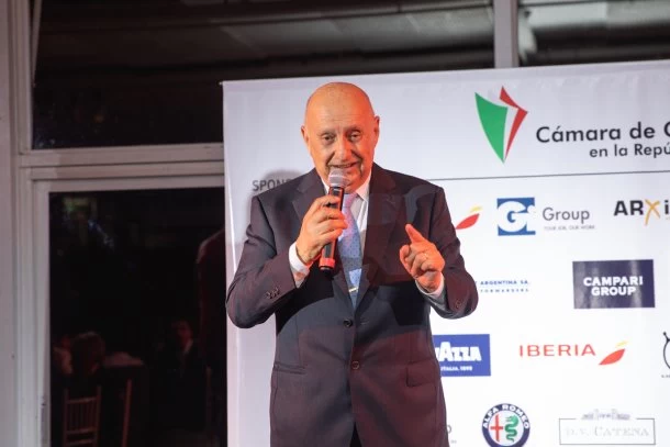 Arturo Curatola: "El futuro empresarial es negro, hace más de 70 años que estamos así"