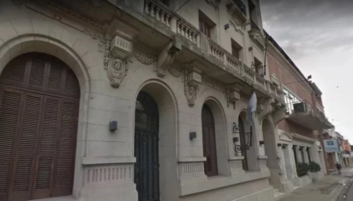 Un personal trainer y ex coreógrafo de la ciudad de Corrientes fue denunciado por 14 jóvenes