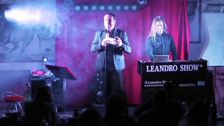 Leandro Show, el último showman