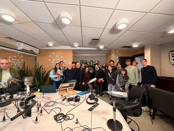&iexcl;M&uacute;sica en vivo con la orquesta Aeropuertos Argentina!