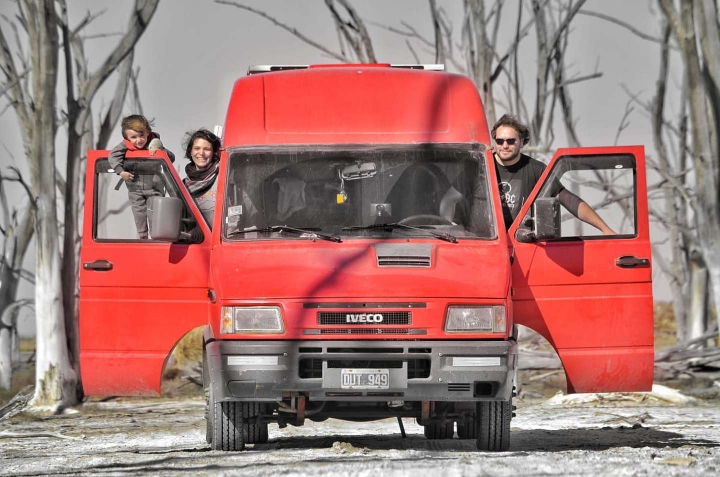 Una familia de Tierra del Fuego viaja desde Ushuaia hasta Alaska en su motorhome