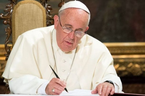 "Una carta del papa para la interna peronista"