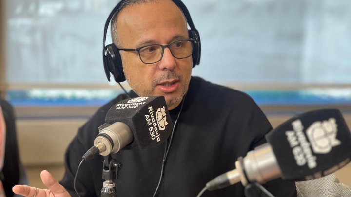 Qué pronostica para el dólar y la inflación el economista que acertó con el levantamiento del cepo