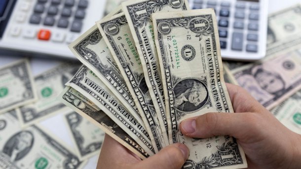 Daniel Manzella: "El dólar turista no es una política a largo plazo"