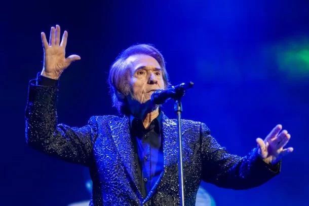 Raphael a un mes de su show en Argentina: "Yo siempre soy un chico que está empezando"