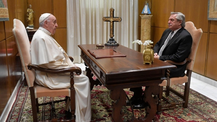 Periodista en Italia: “Lamentablemente no tuvo repercusión en ningún medio de acá la visita de Alberto Fernández al Papa”