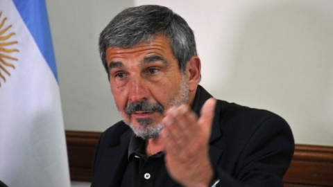 Roberto Salvarezza: "ANMAT no va a aprobar ninguna vacuna que no sea segura"