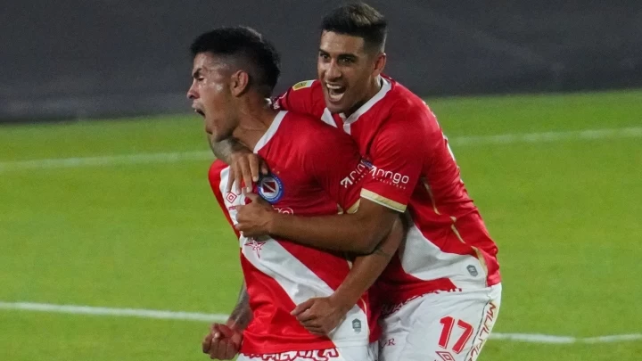 Argentinos dio la sorpresa y venció a River en el Monumental - Radio ...