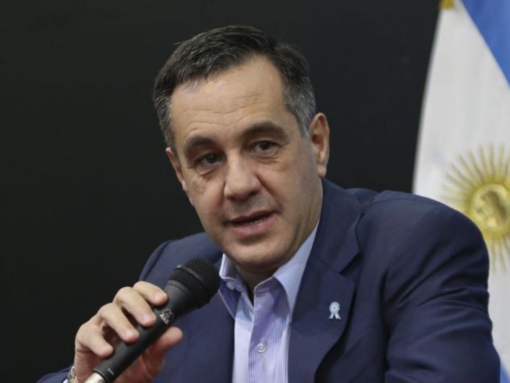 Alejandro Finocchiaro: "Se ha llegado a un acuerdo con el texto que condena toda forma de violencia"