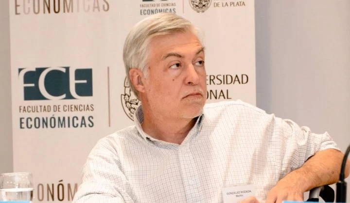 Martín González Rozada: &quot;Según nuestro informe la tasa de pobreza es de 42.9% para el semestre Mayo-Octubre&quot;