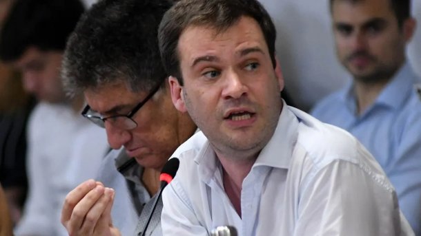 Juan Manuel López: "Es una mala técnica el DNU, hay que convertirlo en ley y discutirlo"