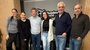 Chang Sung Kim cont&oacute; su historia de vida en el piso de Radio Rivadavia