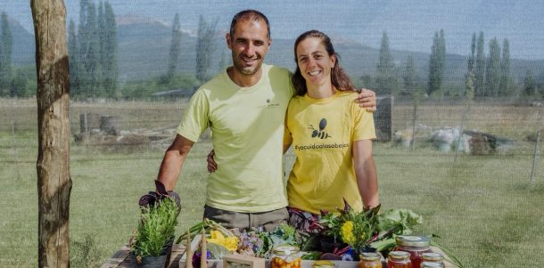 Henú y Carlos: "El 95% de la miel en Argentina está destinada a la exportación"