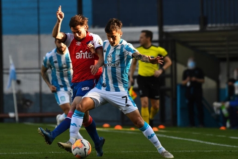 Todos los detalles de Nacional - Racing, partido clave por la cima del Grupo F