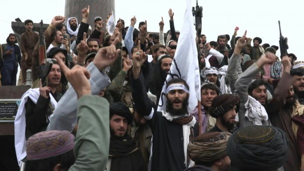 A un año del regreso de los talibanes: "Mujeres y niñas volvieron a perder sus derechos"