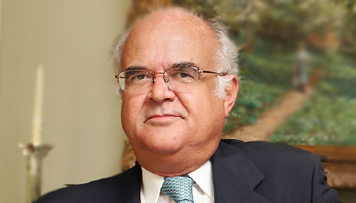 Luis Palma Cane: “Es un papelón internacional lo que está pasando con la deuda”