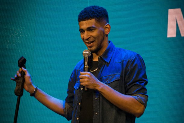 Martín "el negro" Almeida: "Estuvieron sólo 40 minutos, para mí eran la copito y su novio"