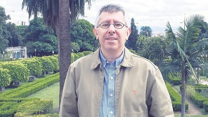 Juan Cruz Esquivel: "A los jóvenes se les derrumbó la posibilidad de cumplir sus expectativas"