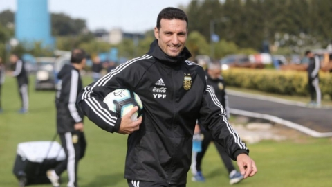 Scaloni con equipo confirmado y entusiasmado con Messi
