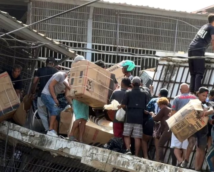 Periodista desde Venezuela: "El 50% de La Guaira est&aacute; en ruinas"